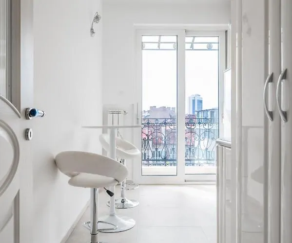 Vitosha Str 2bd White & Blue By Flat Mаnager アパート ソフィア