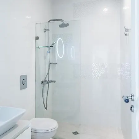 Апартаменты Vitosha Str 2bd White & Blue By Flat Mаnager *